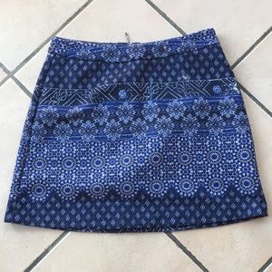 Like-new mini skirt